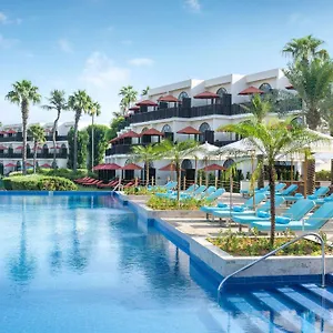 Ja Palm Tree Court, Ośrodek wypoczynkowy