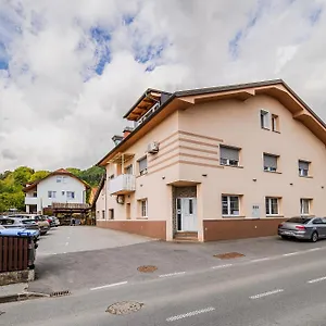 Frühstückspension Mio Nonno Ex Bizeljcan Laibach